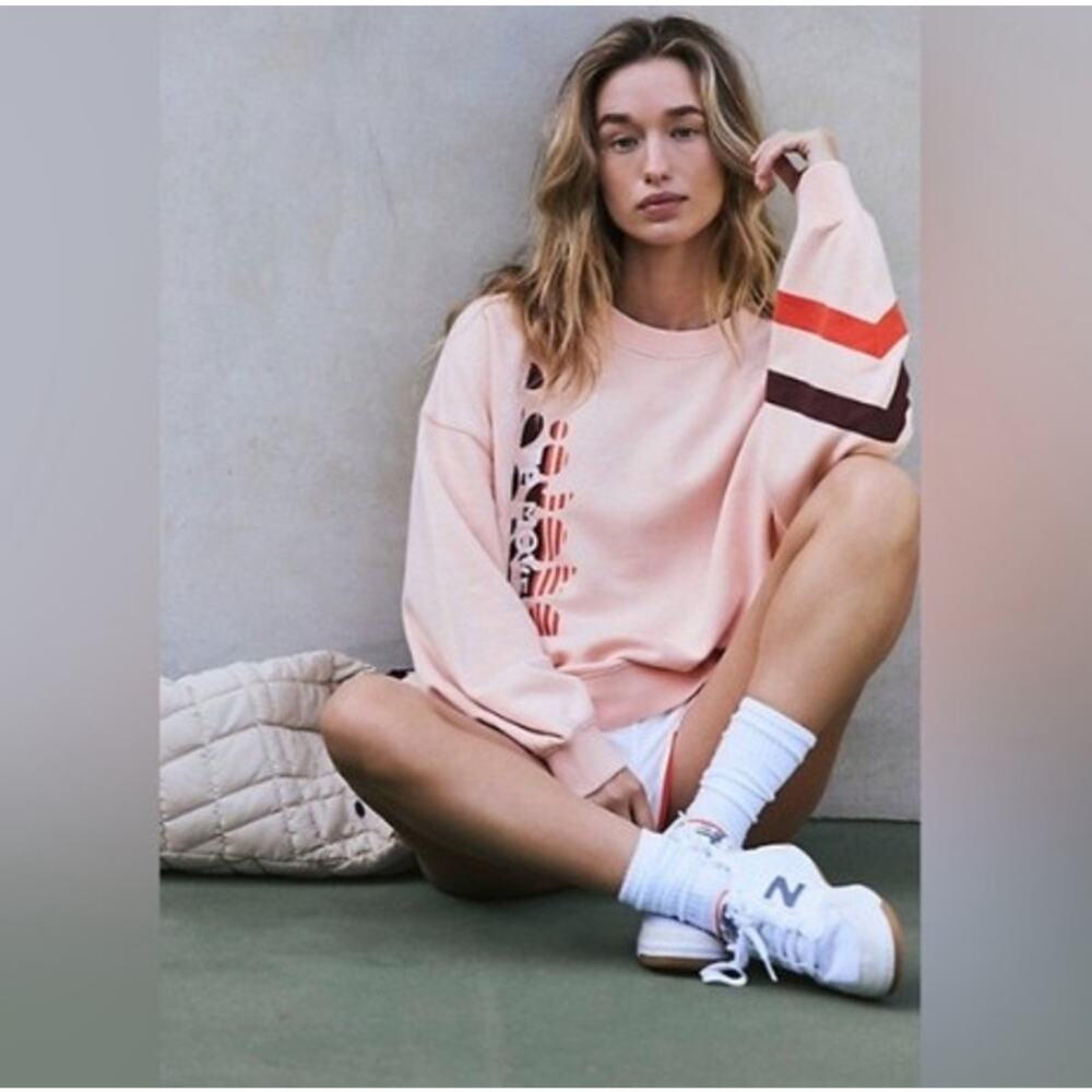 XS | Free People | NWT | FP Movement All Star Logo Pullover | Peach Pastel